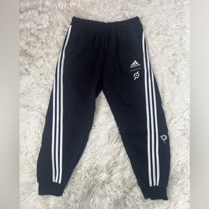 Adidas/peloton corroboration sweats. Unisex. Size small. Excellent condition.